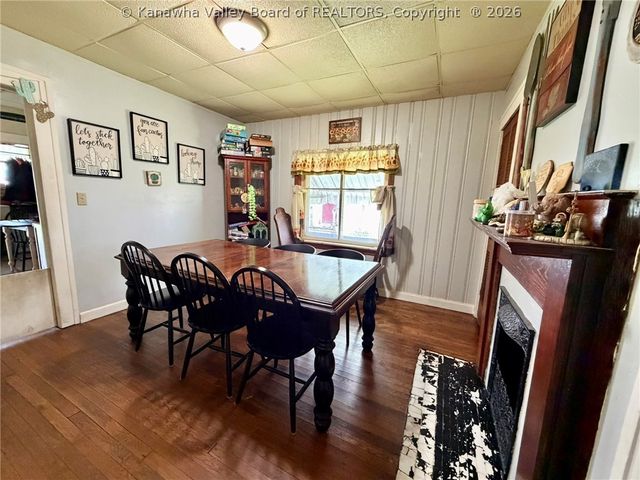 226 9th Avenue, South Charleston, WV 25303