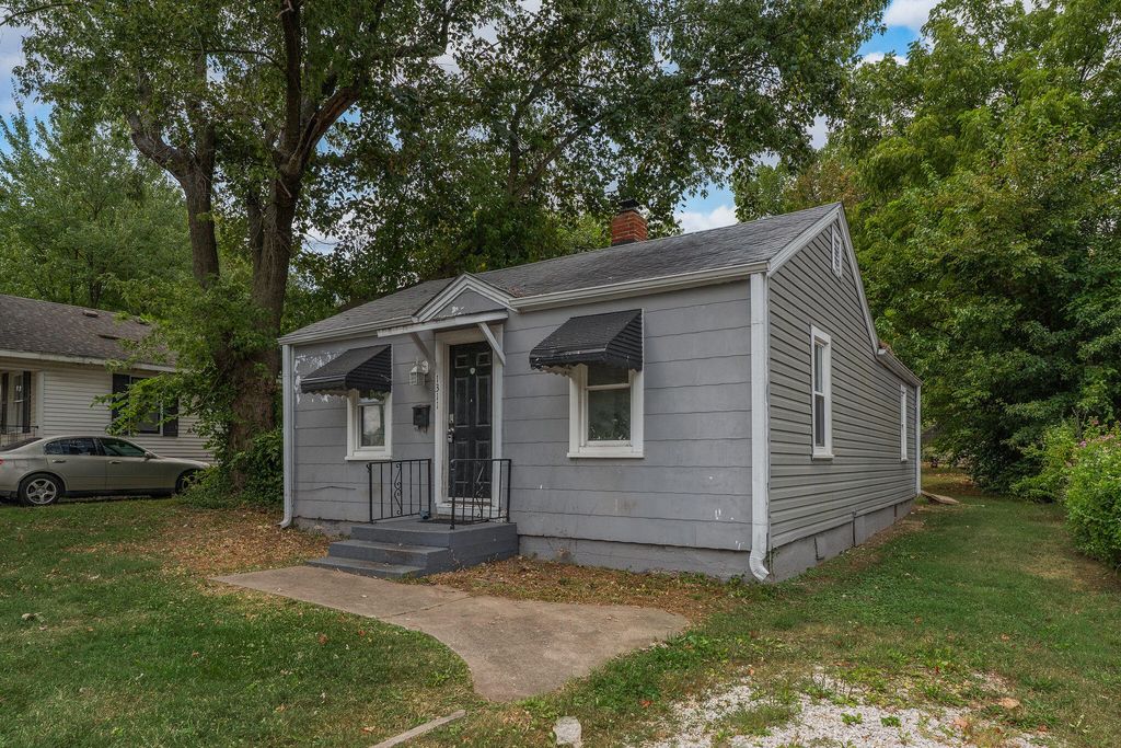 1311 North Fremont Avenue, Springfield, MO 65802