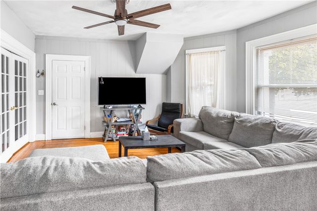 18 Berkley Street, Providence, RI 02908