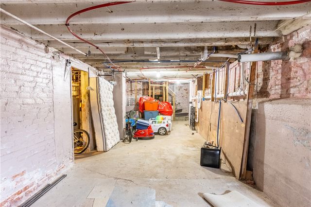 18 Berkley Street, Providence, RI 02908