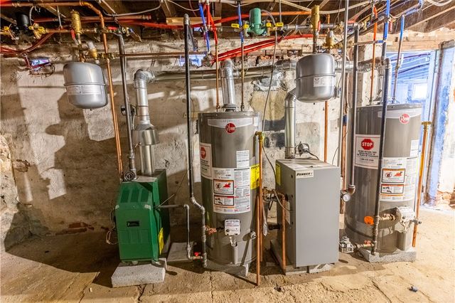 18 Berkley Street, Providence, RI 02908