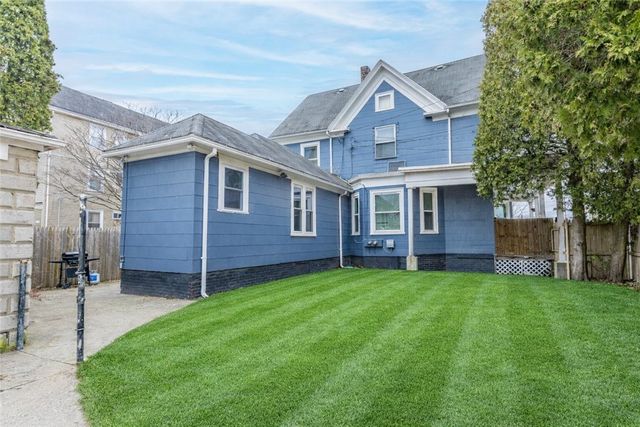 18 Berkley Street, Providence, RI 02908