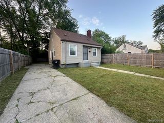 14719 Houston Whittier Street, Detroit, MI 48205