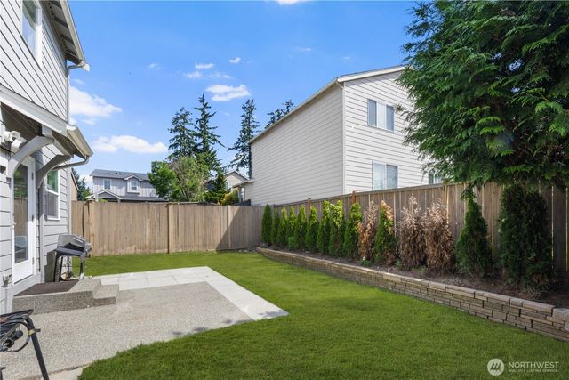 38030 41st Place S, Auburn, WA 98001