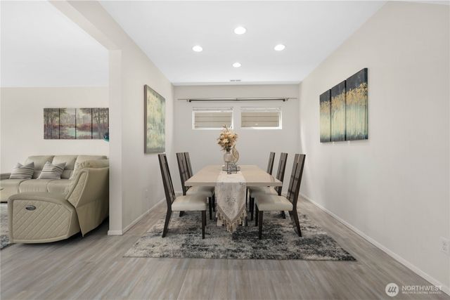 38030 41st Place S, Auburn, WA 98001