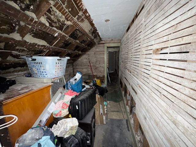 163 Bridge St, Gardner, MA 01440