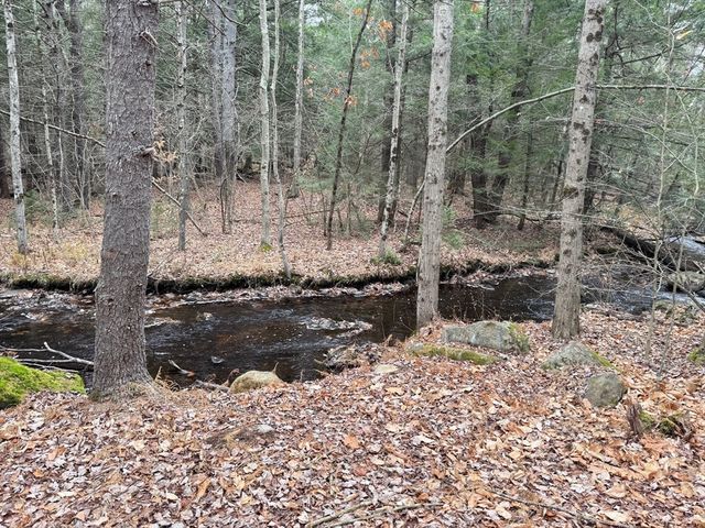 163 Bridge St, Gardner, MA 01440