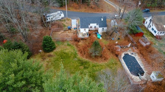 163 Bridge St, Gardner, MA 01440