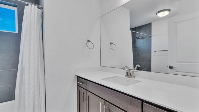 1805 Sunset Street SE, Albuquerque, NM 87123