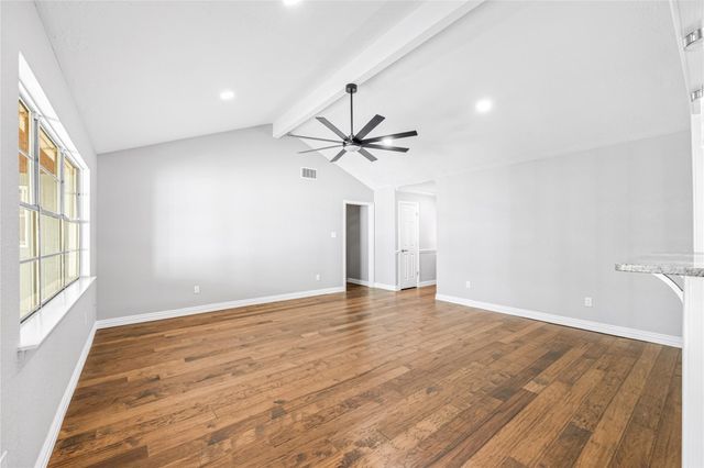 9806 Tanager Lane, Conroe, TX 77385