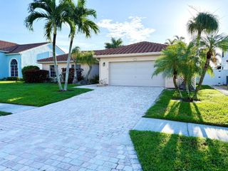 5609 Descartes Circle, Boynton Beach, FL 33472