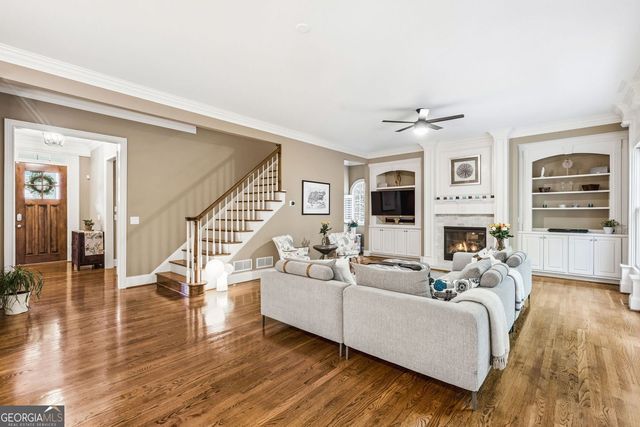 1056 Bluffhaven Way, Brookhaven, GA 30319
