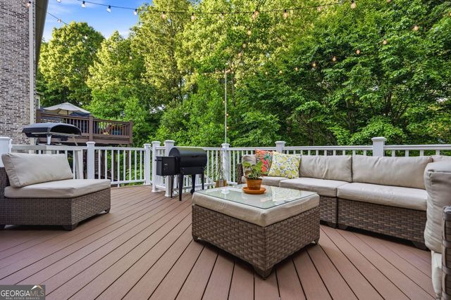 1056 Bluffhaven Way, Brookhaven, GA 30319