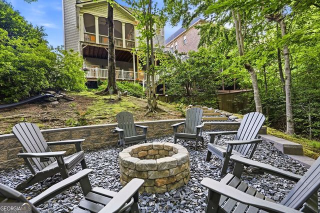 1056 Bluffhaven Way, Brookhaven, GA 30319