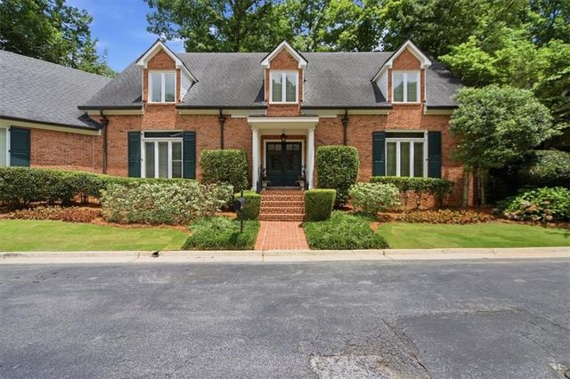 4414 Paces Battle NW, Atlanta, GA 30327