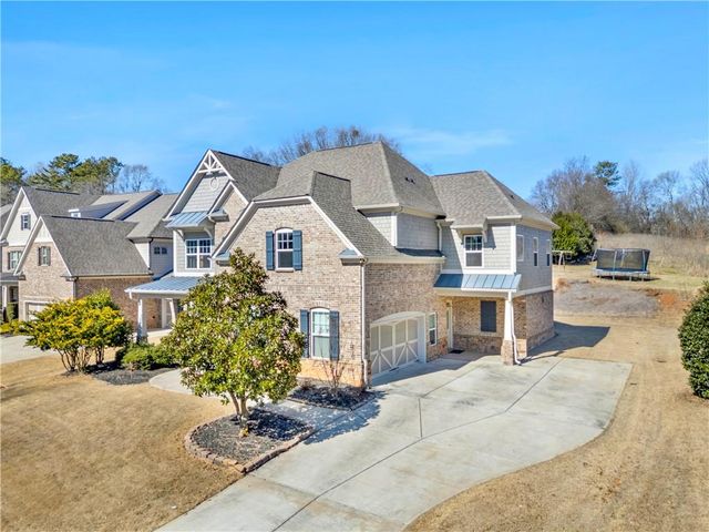 5955 Pennant Lane, Suwanee, GA 30024