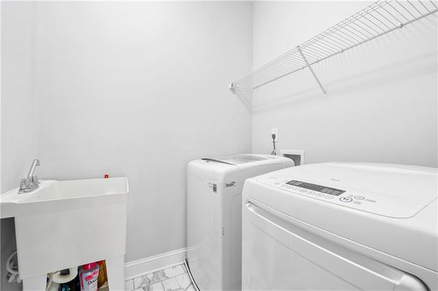 5955 Pennant Lane, Suwanee, GA 30024