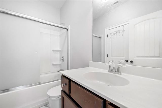 5955 Pennant Lane, Suwanee, GA 30024