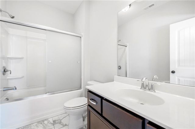 5955 Pennant Lane, Suwanee, GA 30024