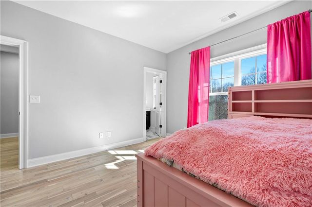 5955 Pennant Lane, Suwanee, GA 30024