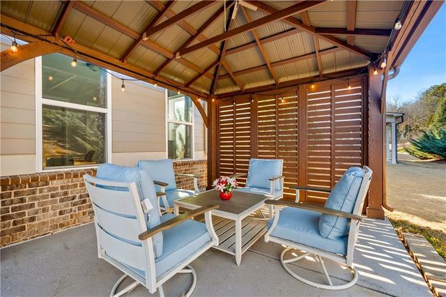 5955 Pennant Lane, Suwanee, GA 30024