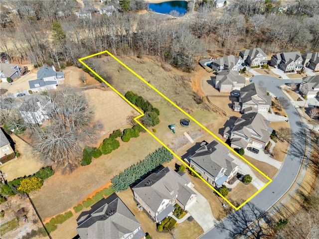 5955 Pennant Lane, Suwanee, GA 30024