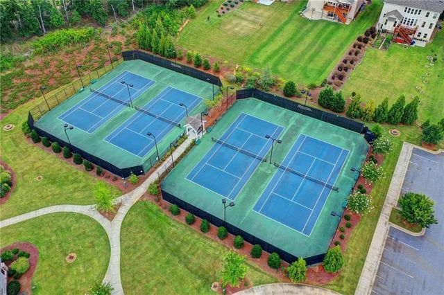 5955 Pennant Lane, Suwanee, GA 30024