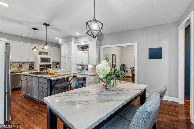 13789 Guild Avenue, Apple Valley, MN 55124