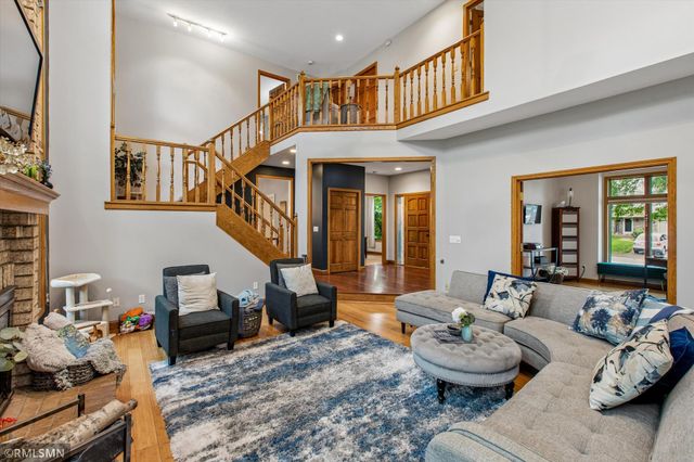 13789 Guild Avenue, Apple Valley, MN 55124