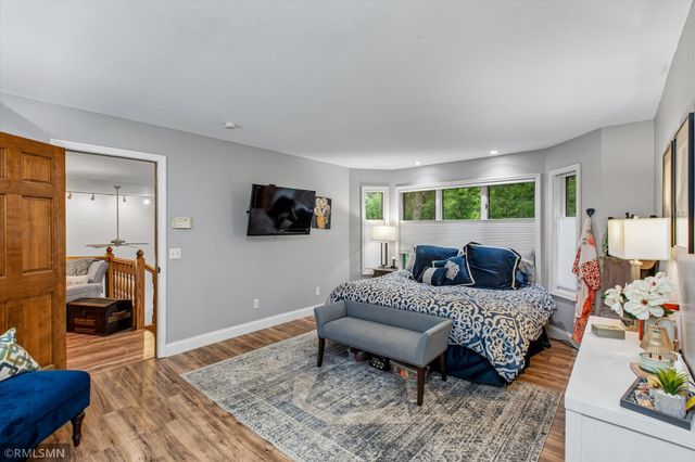 13789 Guild Avenue, Apple Valley, MN 55124