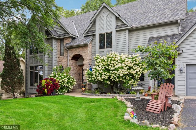13789 Guild Avenue, Apple Valley, MN 55124