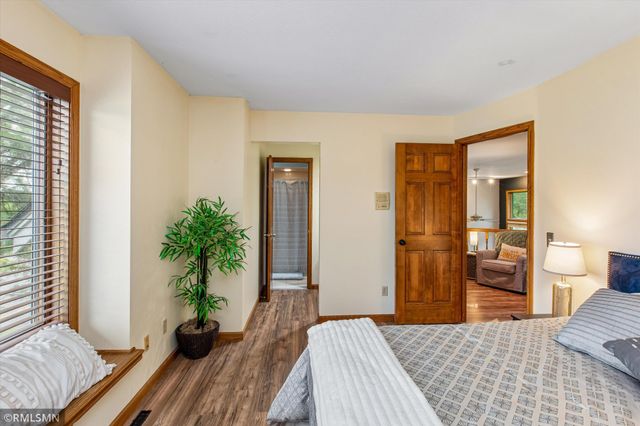 13789 Guild Avenue, Apple Valley, MN 55124