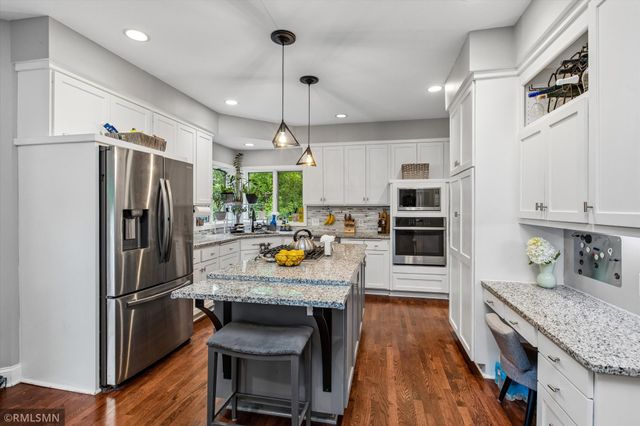13789 Guild Avenue, Apple Valley, MN 55124