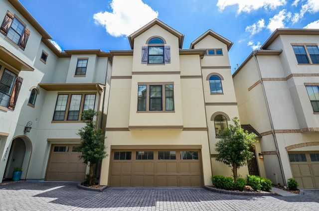 2217 Nantucket Drive, Houston, TX 77057