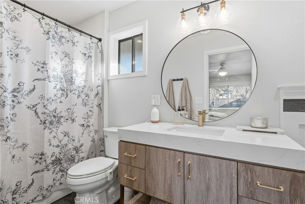 Image 35 of property listing at 14395 Del Oro Court, Red Bluff, CA 96080