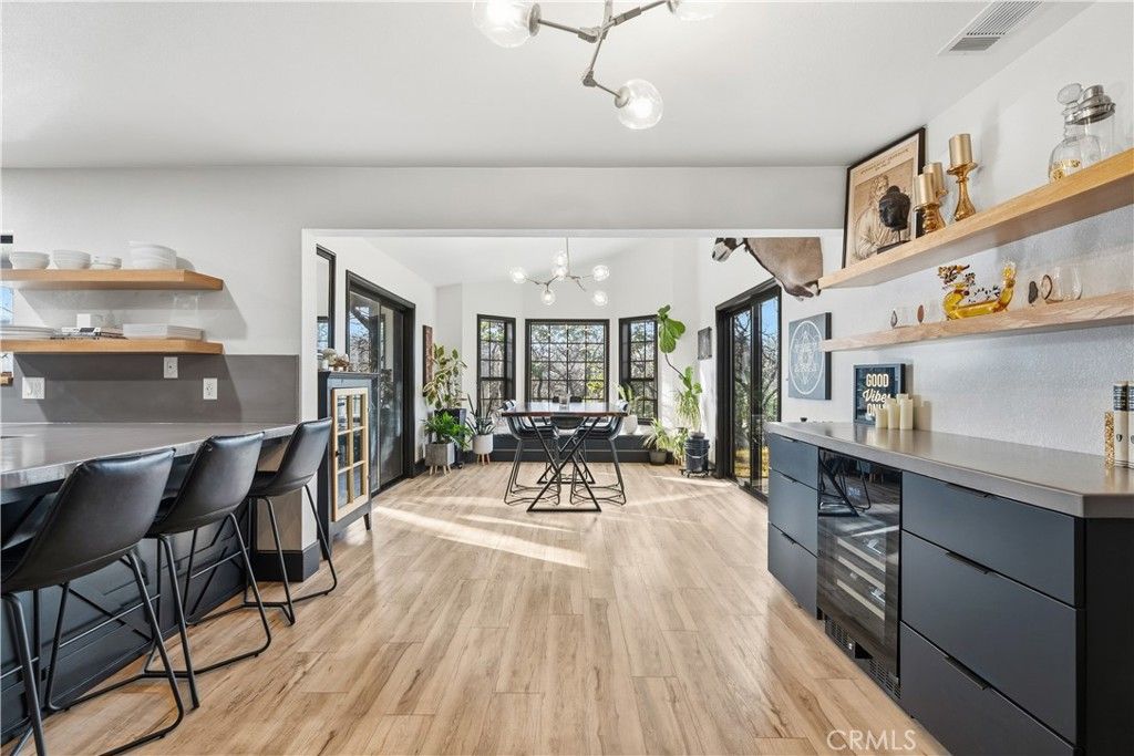 Image 8 of property listing at 14395 Del Oro Court, Red Bluff, CA 96080