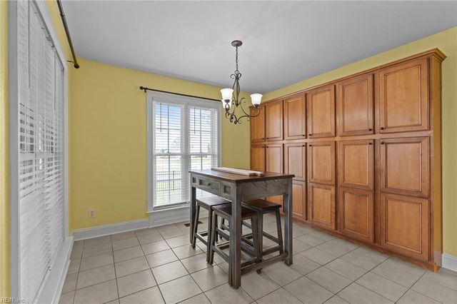 110 Lands End DR, Elizabeth City, NC 27909