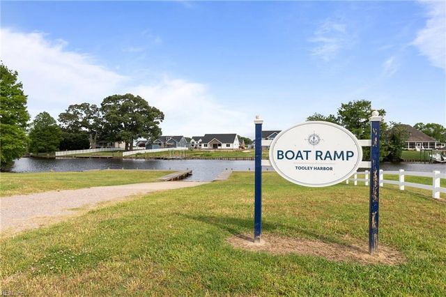 110 Lands End DR, Elizabeth City, NC 27909