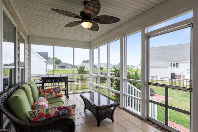 110 Lands End DR, Elizabeth City, NC 27909