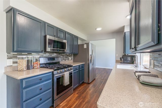 1128 57th Place SE, Auburn, WA 98092