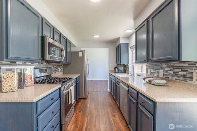 1128 57th Place SE, Auburn, WA 98092