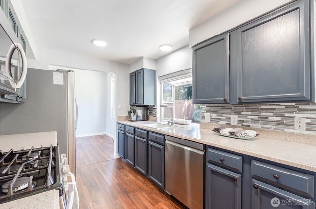1128 57th Place SE, Auburn, WA 98092