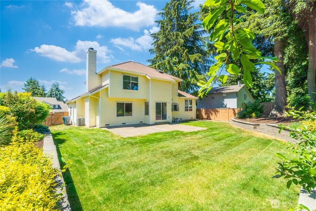 1128 57th Place SE, Auburn, WA 98092