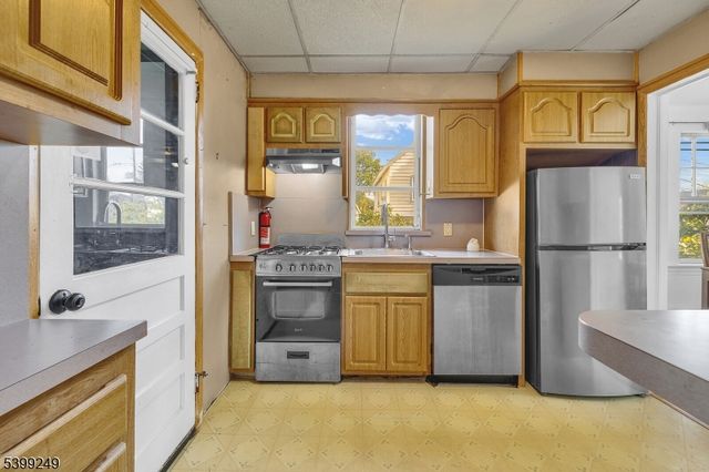 507 Locust Ave, Hillside Twp., NJ 07205