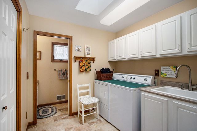 9131 N 42nd Street, Ross Twp, MI 49060