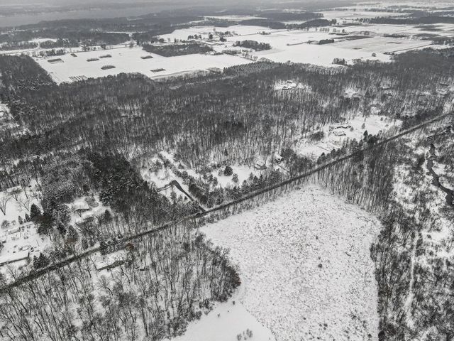 9131 N 42nd Street, Ross Twp, MI 49060