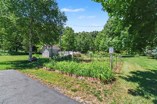 9131 N 42nd Street, Ross Twp, MI 49060