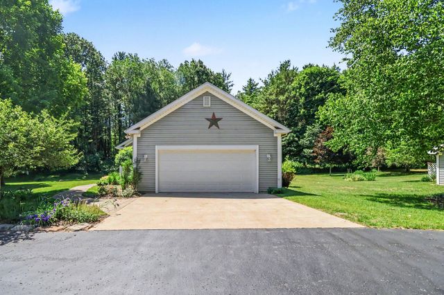9131 N 42nd Street, Ross Twp, MI 49060