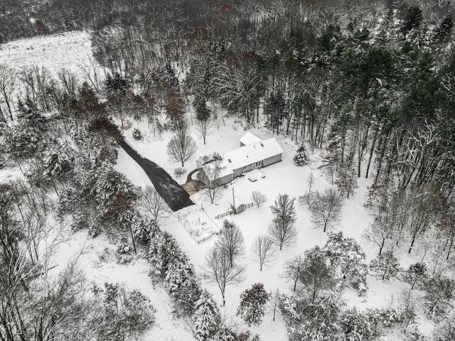 9131 N 42nd Street, Ross Twp, MI 49060