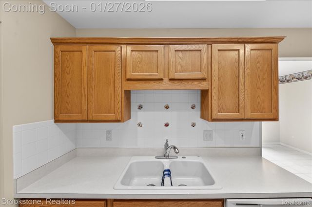 48686 French Creek Court, Shelby Charter Township, MI 48315